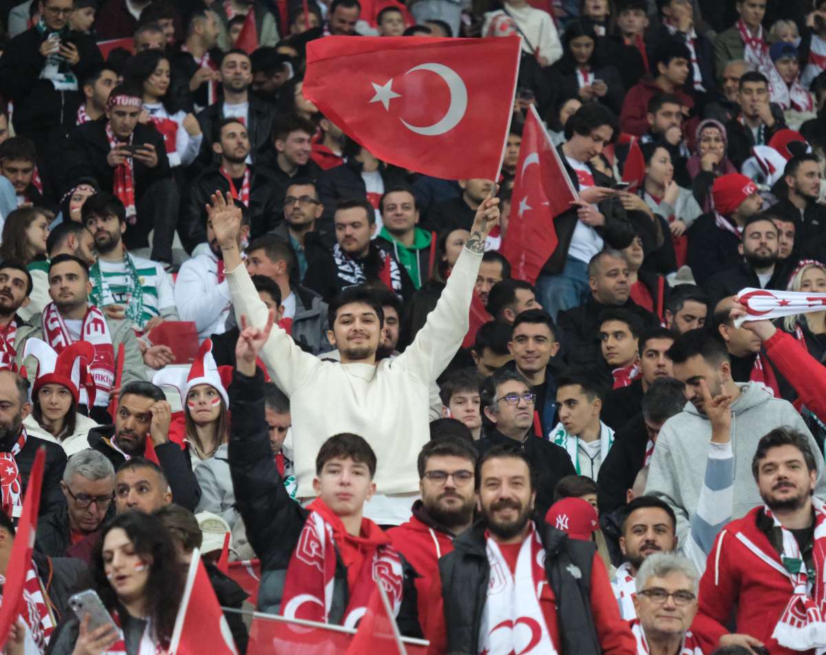 (ÖZEL) Türkiye-Bulgaristan taraftar fotoğrafları