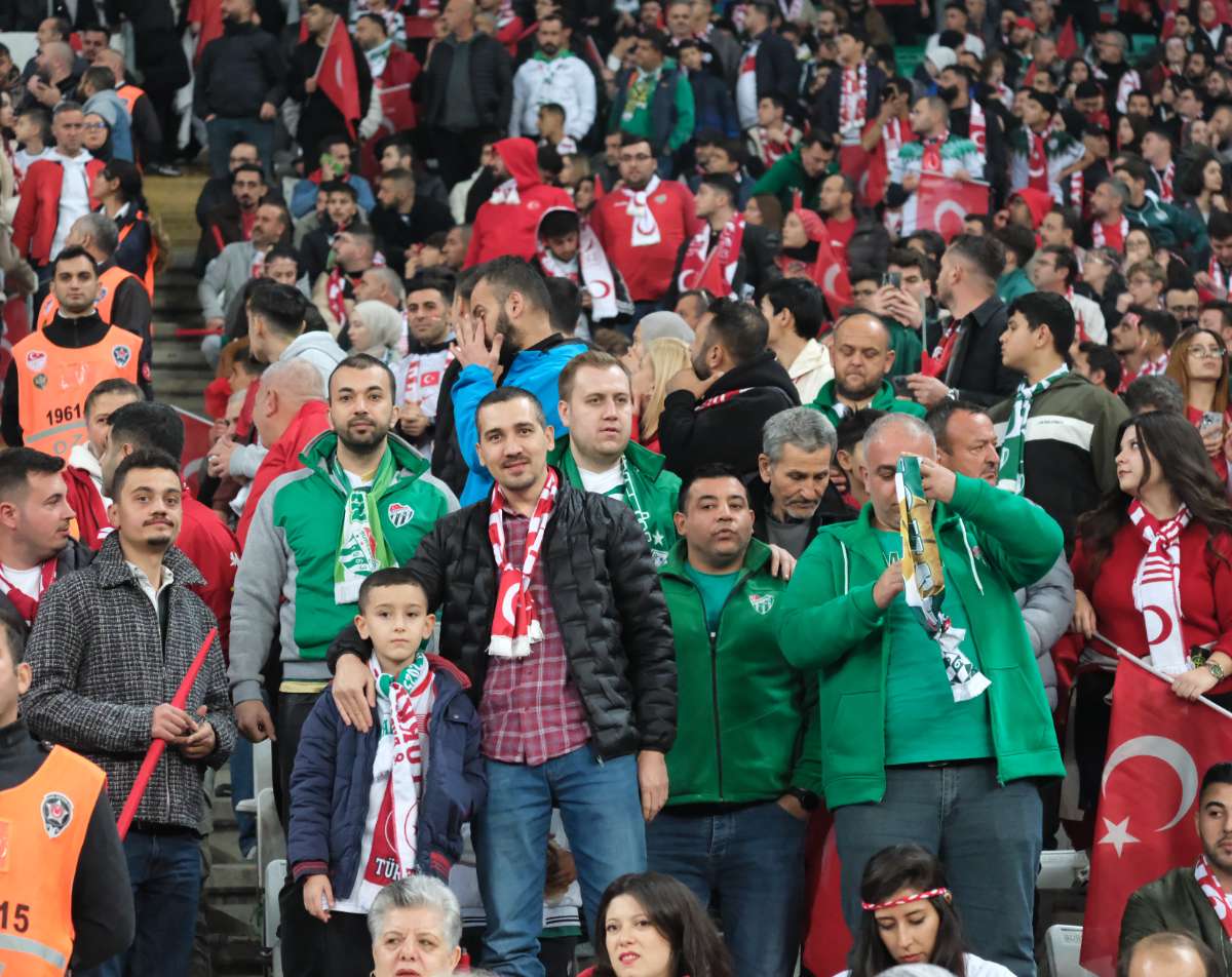(ÖZEL) Türkiye-Bulgaristan taraftar fotoğrafları