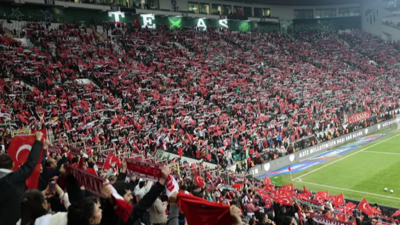 Osmangazi'de engelli bireylere milli maç sevinci