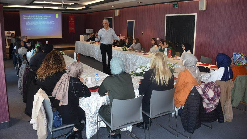 Hayat Hastanesi'nde İletişim Eğitimi