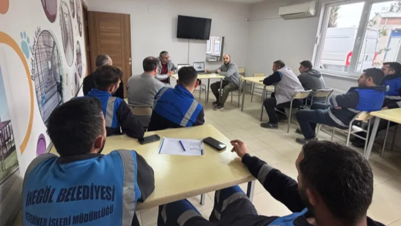 İnegöl Belediyesi'nde hizmet içi eğitimlere devam