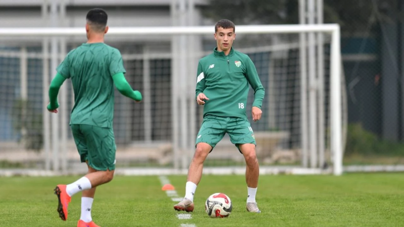 Bursaspor tempoyu arttırdı