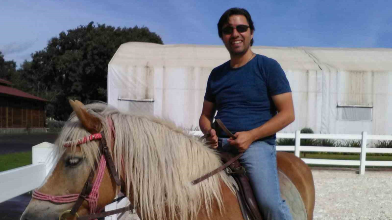 Ziraat mühendisi evinde ölü bulundu