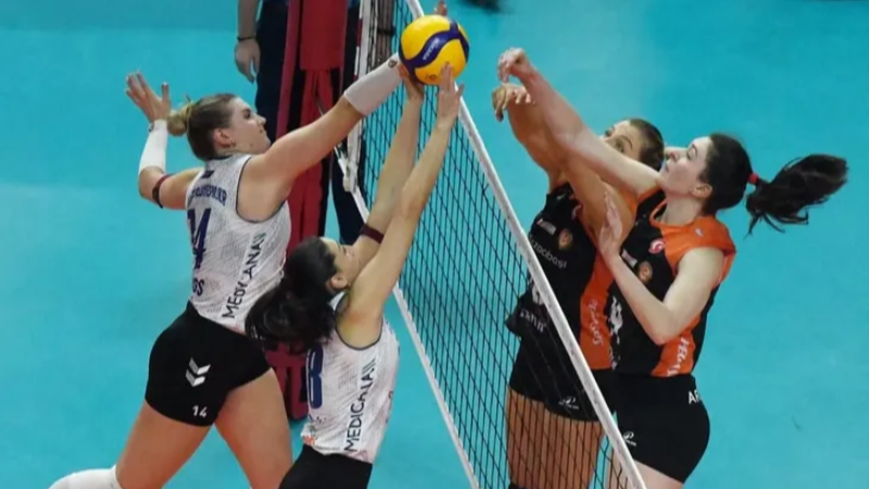 Nilüferli Sultanlar Eczacıbaşı Dynavit'i mağlup etti