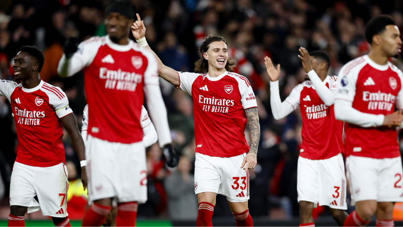 Arsenal derbide Tottenham’ı 4-1 ile geçti