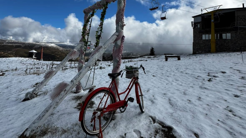 Uludağ sabah saatlerinde beyaza büründü