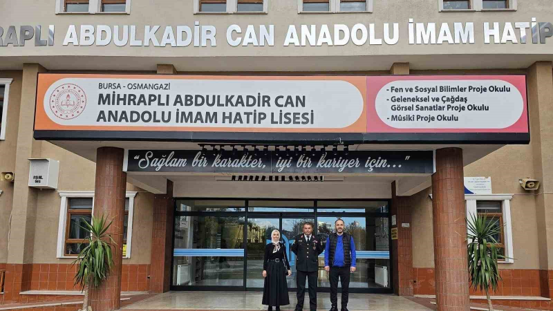 Şehit kızı öğretmen unutulmadı