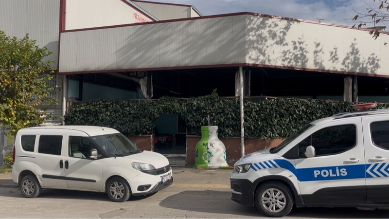 Kayınpederini tehdit edince, tüfekle kahvehanede basıldı