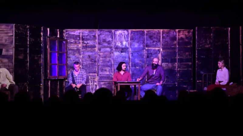 Osmangazi ‘Duvarların Ötesi’ni sanatseverlerle buluşturdu