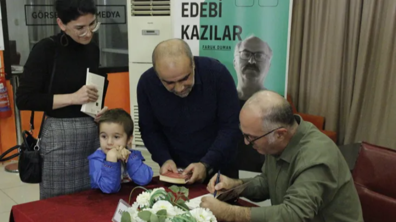 Faruk Duman Nilüfer’de “Edebi Kazılar”a konuk oldu