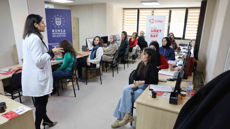 Üreten kadınlara büyükşehir desteği