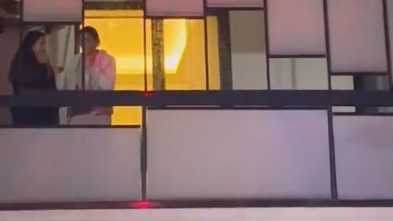 Sinir krizi geçiren kadın evi ateşe vermek istedi