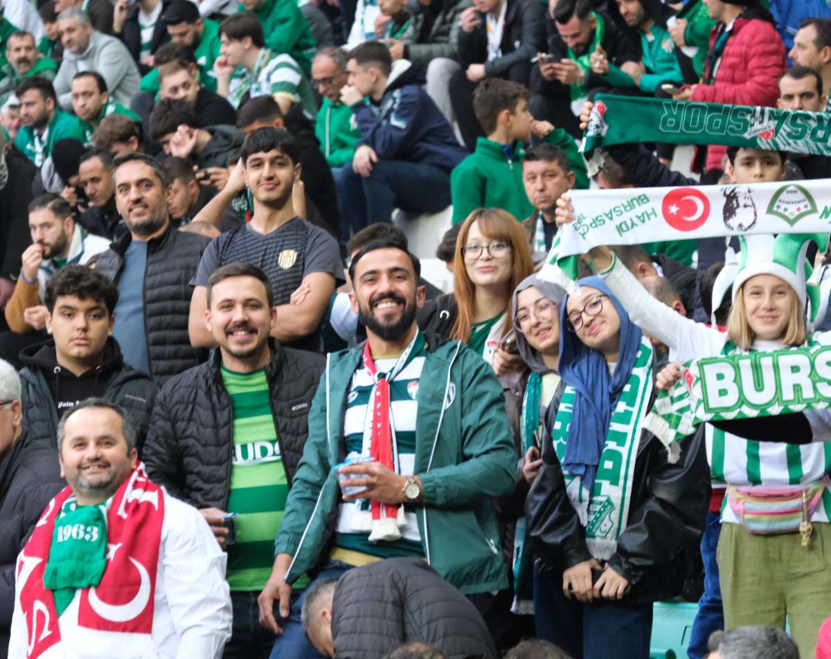 (ÖZEL) Bursaspor - Fethiyespor taraftar fotoğrafları 1