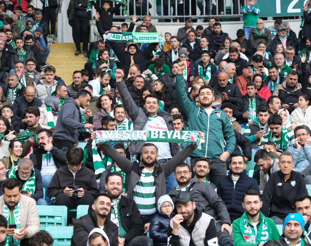 (ÖZEL) Bursaspor - Fethiyespor taraftar fotoğrafları 1