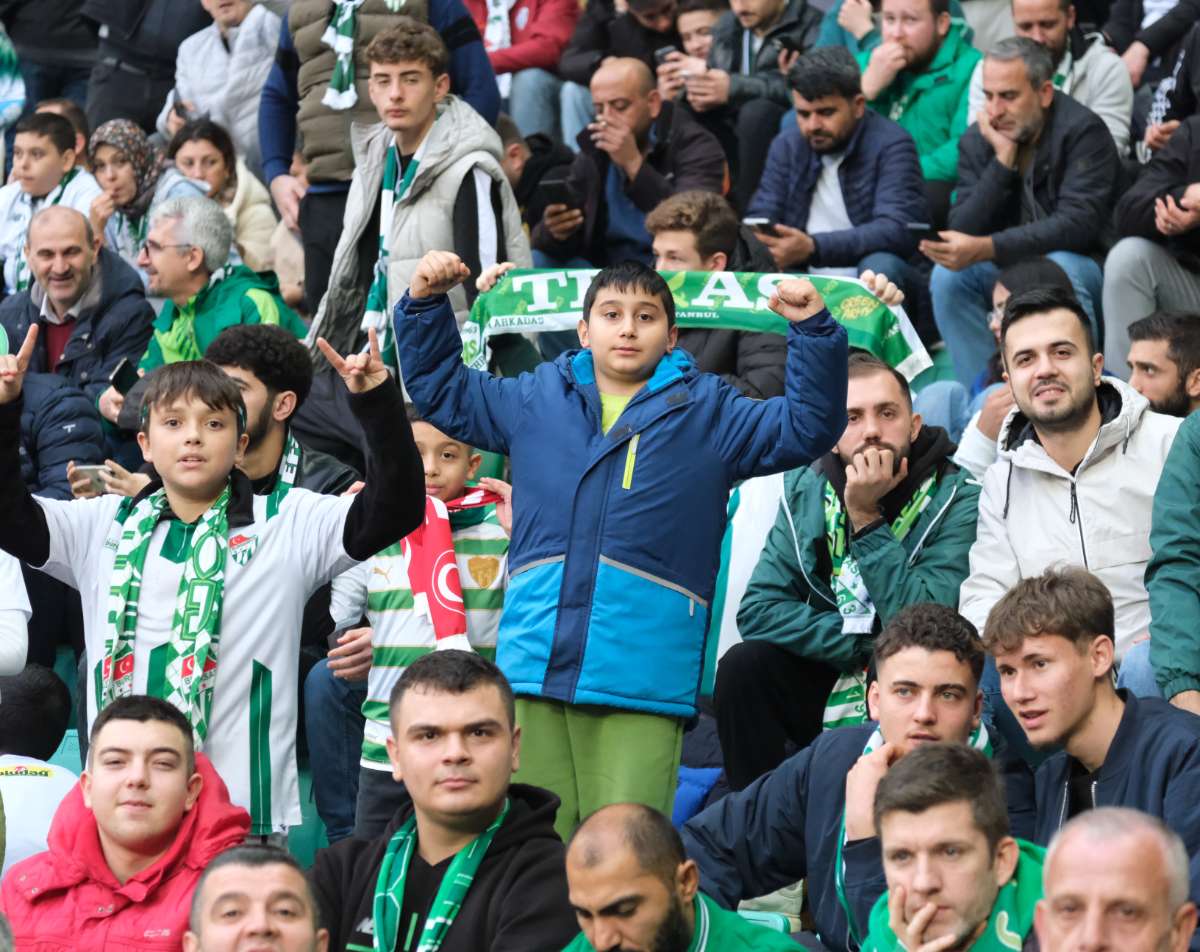 (ÖZEL) Bursaspor - Fethiyespor taraftar fotoğrafları 1