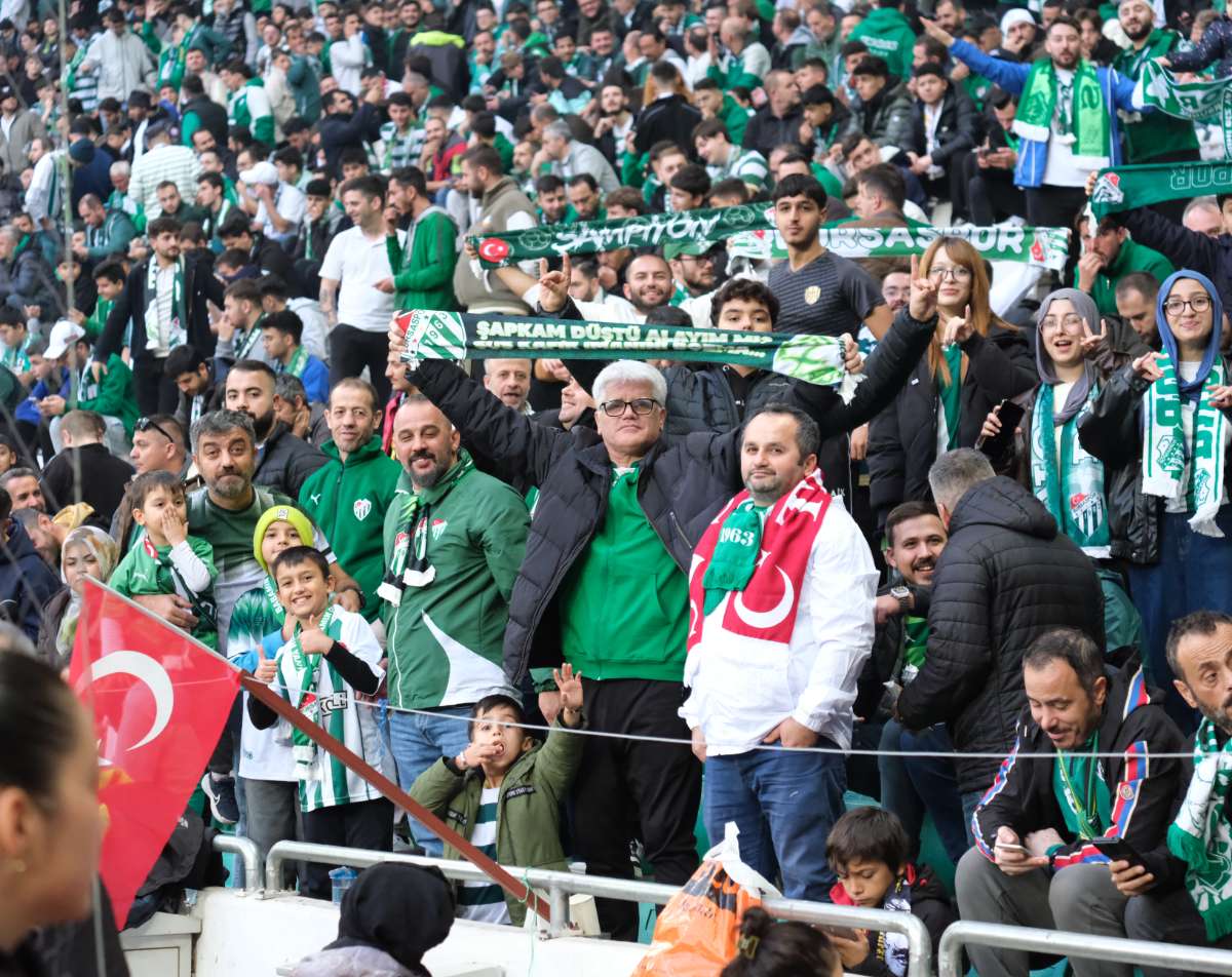 (ÖZEL) Bursaspor - Fethiyespor taraftar fotoğrafları 1