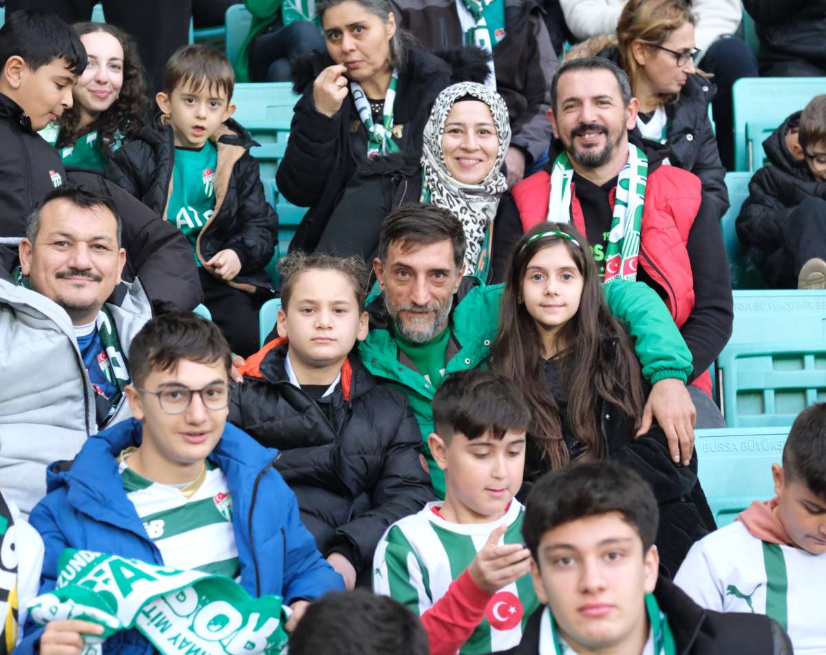 (ÖZEL) Bursaspor - Fethiyespor taraftar fotoğrafları 1