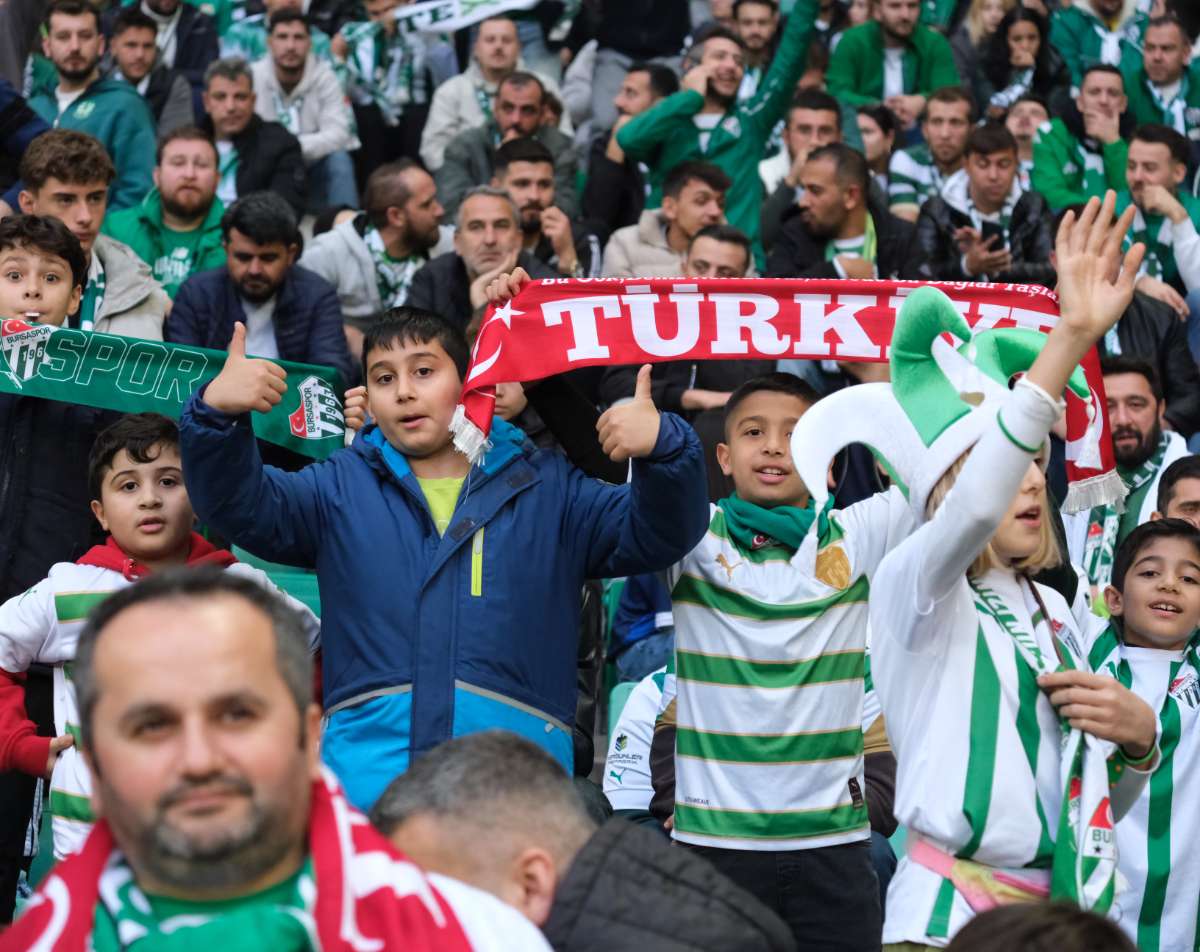 (ÖZEL) Bursaspor - Fethiyespor taraftar fotoğrafları 1