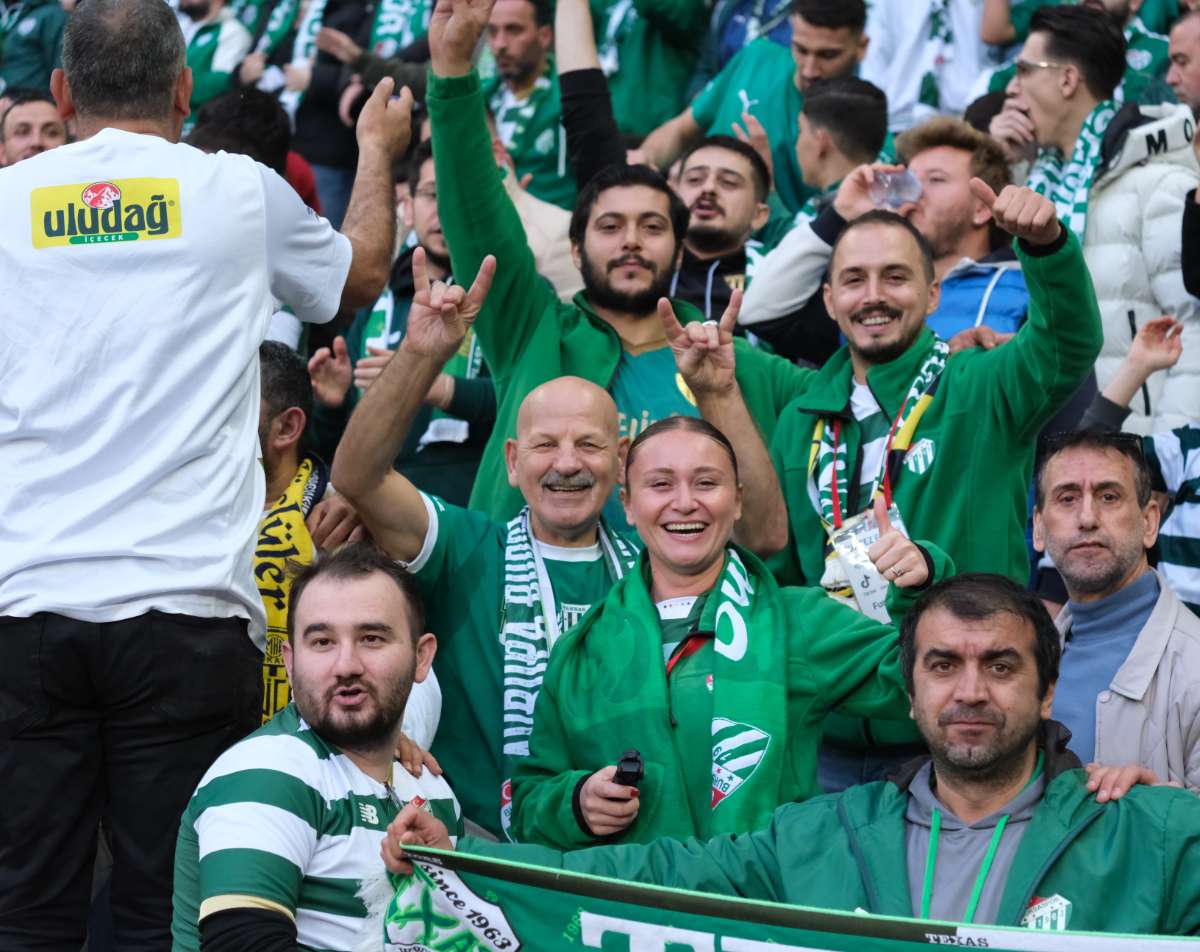 (ÖZEL) Bursaspor - Fethiyespor taraftar fotoğrafları 1