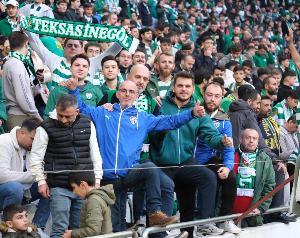 (ÖZEL) Bursaspor - Fethiyespor taraftar fotoğrafları 1
