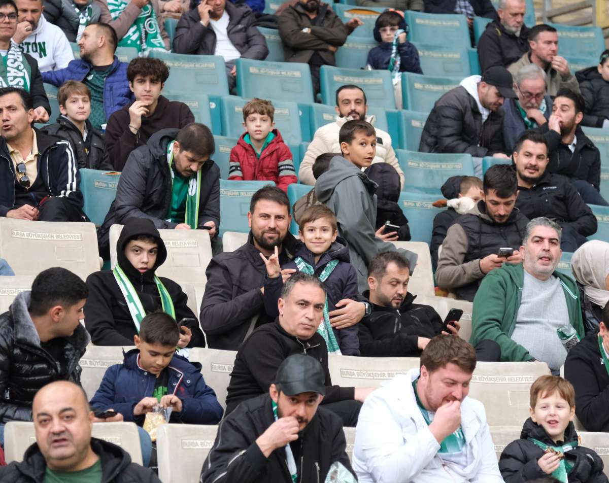(ÖZEL) Bursaspor - Fethiyespor taraftar fotoğrafları 1