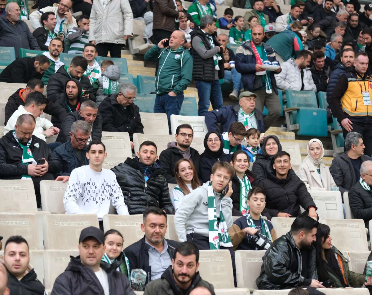 (ÖZEL) Bursaspor - Fethiyespor taraftar fotoğrafları 1