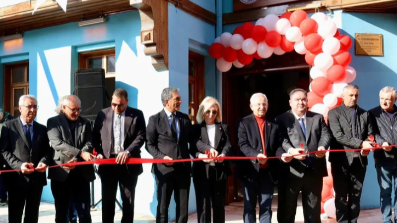 Gemlik’te 'Kadın ve Çocuk Dayanışma Merkezi' açıldı