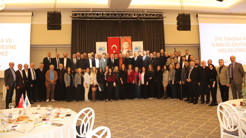 ARSİYAD yeni üyelerle büyüyor