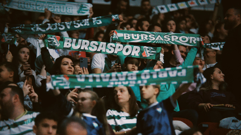 Bursaspor Başantrenörü Ahmet Çakı’dan Taraftarımıza Teşekkür