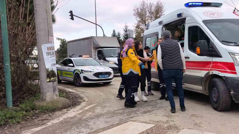 İnegöl’de iki aracın çarpıştığı kazada 2 yaralı