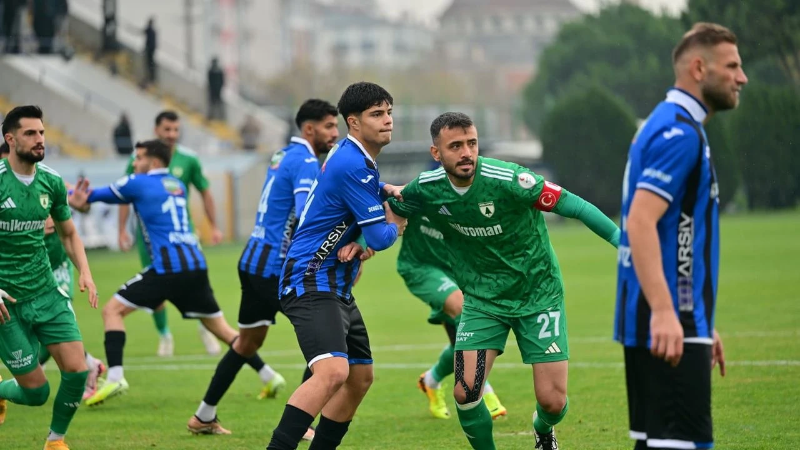 Karacabey evinde Muğlaspor’a mağlup oldu