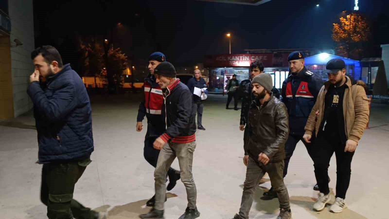 İnegöl’de 8 kaçak göçmen yakalandı