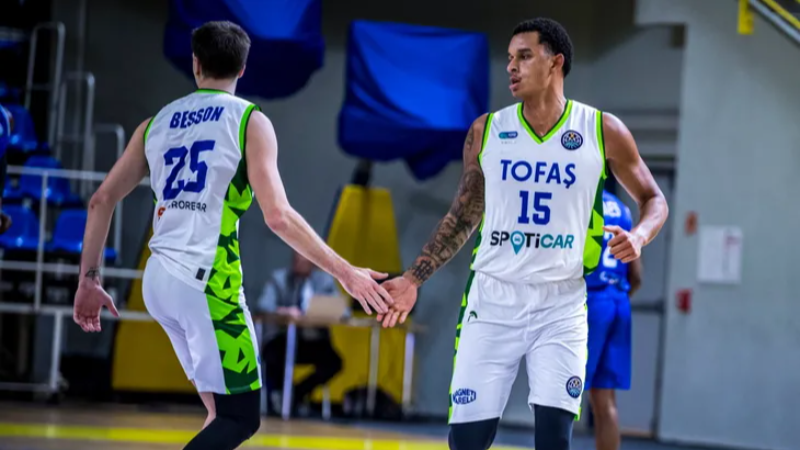 Lynn Kidd 6 hafta parkelerden uzak kalacak