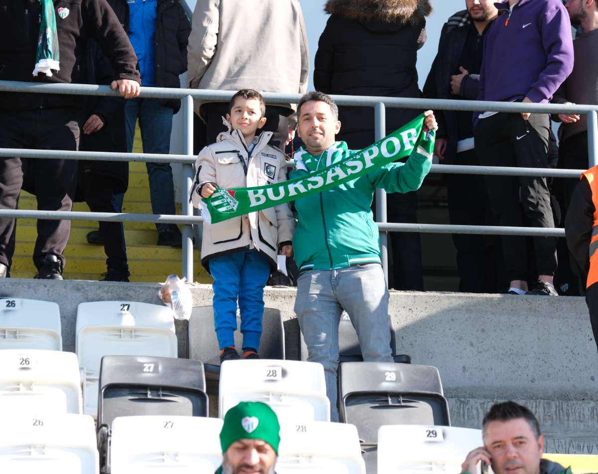 (FOTO GALERİ) Bursaspor'un Somaspor Deplasmanından Taraftar Fotoğrafları