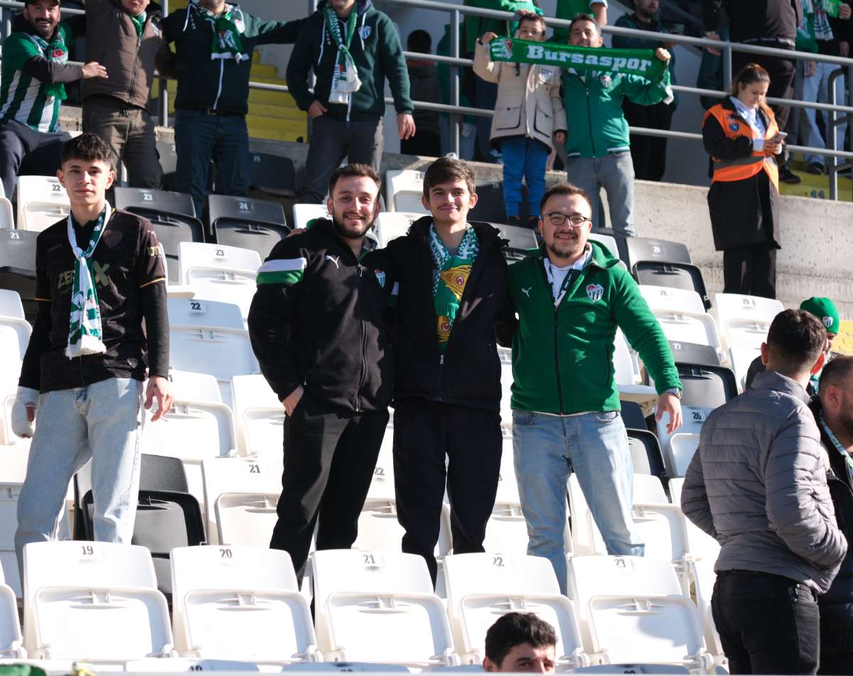(FOTO GALERİ) Bursaspor'un Somaspor Deplasmanından Taraftar Fotoğrafları