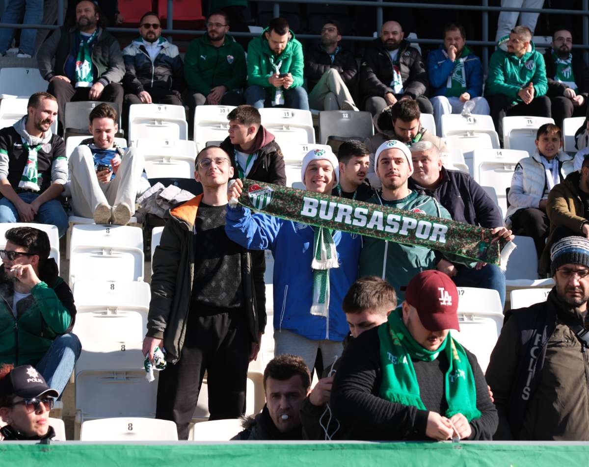 (FOTO GALERİ) Bursaspor'un Somaspor Deplasmanından Taraftar Fotoğrafları