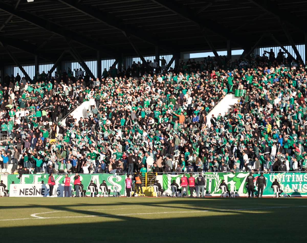 (FOTO GALERİ) Bursaspor'un Somaspor Deplasmanından Taraftar Fotoğrafları