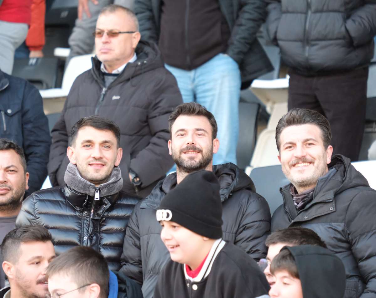 (FOTO GALERİ) Bursaspor'un Somaspor Deplasmanından Taraftar Fotoğrafları