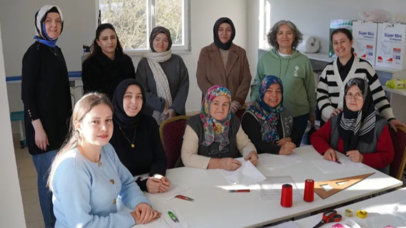 İznik’te sanat geleceğe dokunuyor