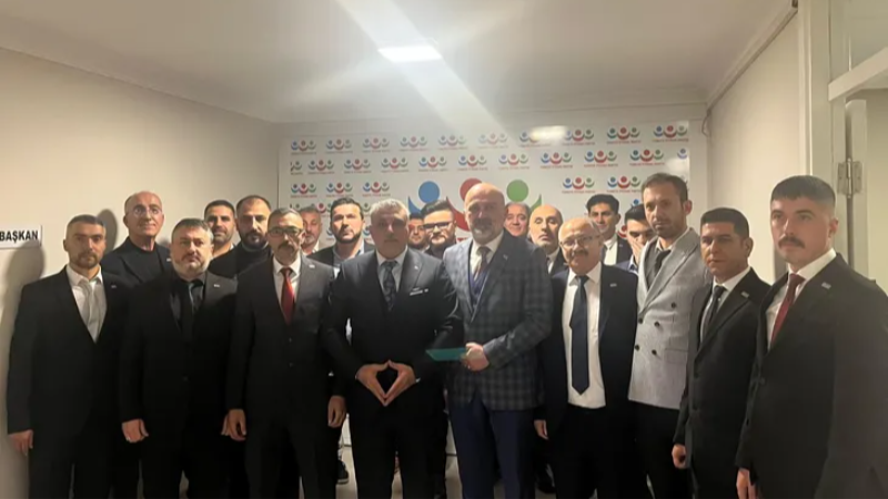 Türkiye İttifak Partisi Bursa teşkilatı tanıtıldı