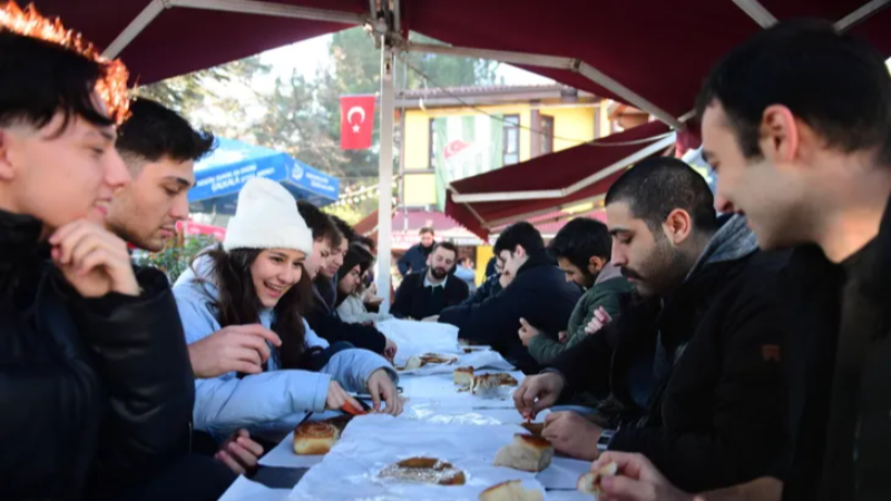 Osmangazi'de asırlık lezzetlere yolculuk