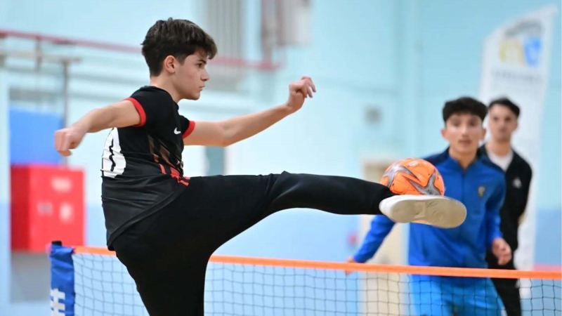 Karacabey’de ayak tenisi şampiyonu Karaca