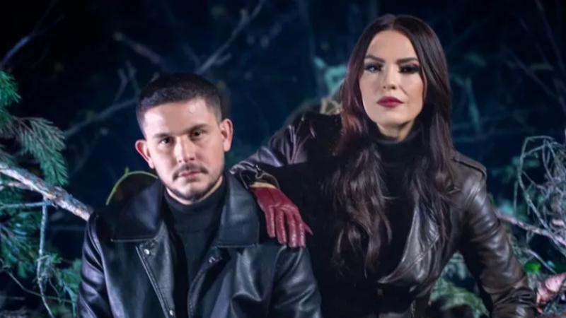 Kırk yıllık şarkıya muhteşem düet