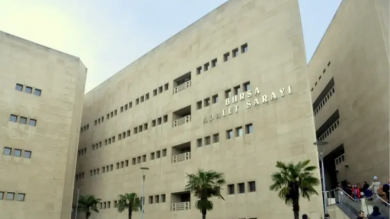 Doğum iznindeki öğretmenin re'sen atamasına mahkeme 'dur' dedi