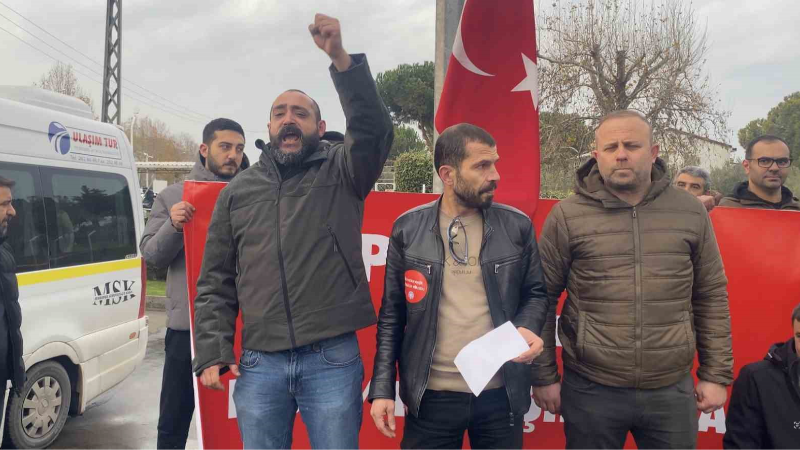 Metal işçileri ayağa kalktı