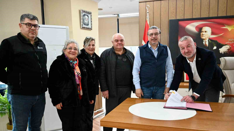 Karacabey’de kültür ve sanat için imzalar yeniden atıldı