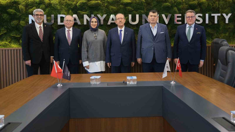 Dr. Özkul’dan Mudanya Üniversitesi’nde ‘hayat’ dersi