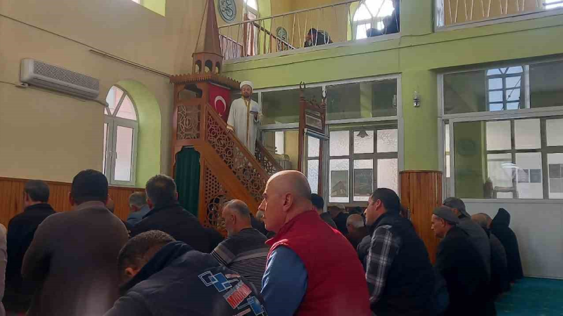 Cuma hutbesinde ’yeni yıl ve kimlik’ vurgusu yapıldı