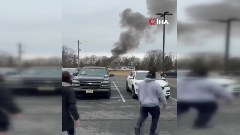 ABD’de iki helikopter havada çarpıştı