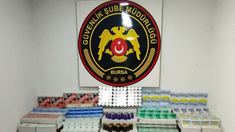 Ruhsatsız ilaç operasyonu